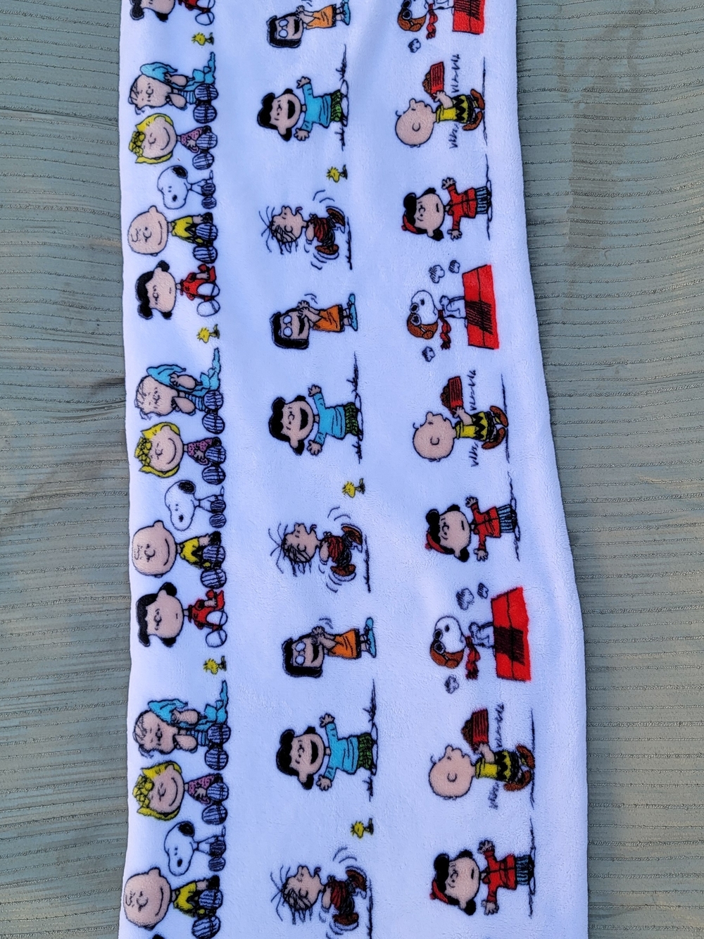 Berkshire White Peanuts Character Plush Throw with Multicolor Accents